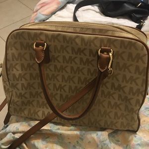 Michael Kors purse